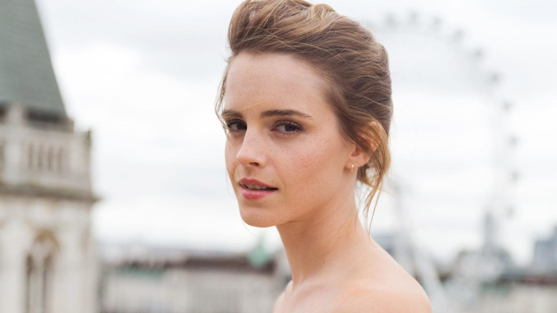 女子蛙泳项目正逐步赶上强国步伐，女子蛙泳视频