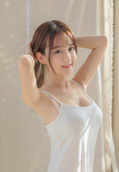 “亚戈·卡尔曼的高效进攻与防守技巧，推动美洲狮队向冠军迈进”